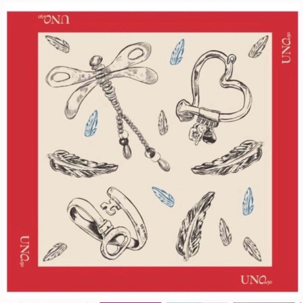Red and White Graphic Scarf UNO de 50 - Picture 4 of 8